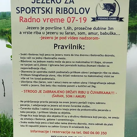 Konukevi Resavsko Etno Selo 4*